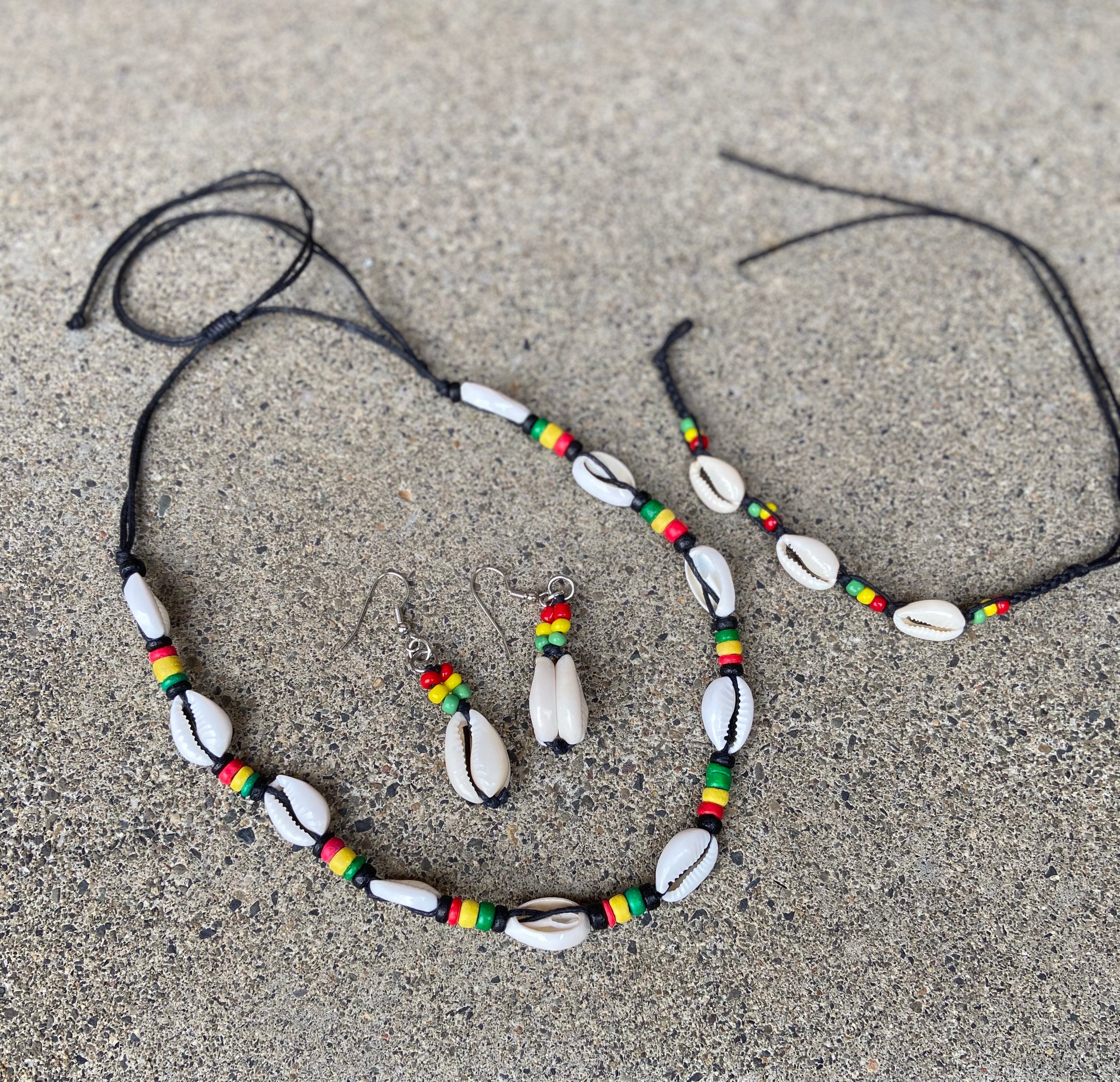 Multi Colored Rainbow Beaded Necklace With Cowrie Shell, Layered Hippie  Seed Bead Choker, Summer Jewelry, Holiday Gift for Her - Etsy | Beaded  necklace, Necklace, Beaded jewelry
